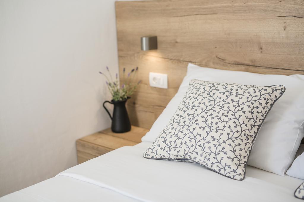 Olive Tree Apartments Vodice Exterior foto